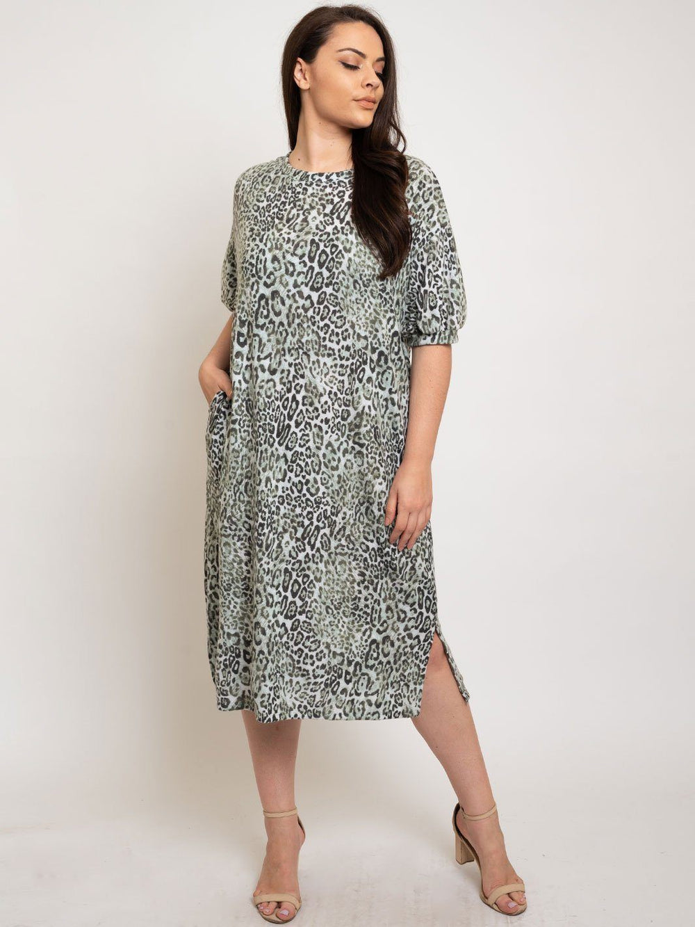 PLUS SIZE ANIMAL PRINT POCKETS DRESS
