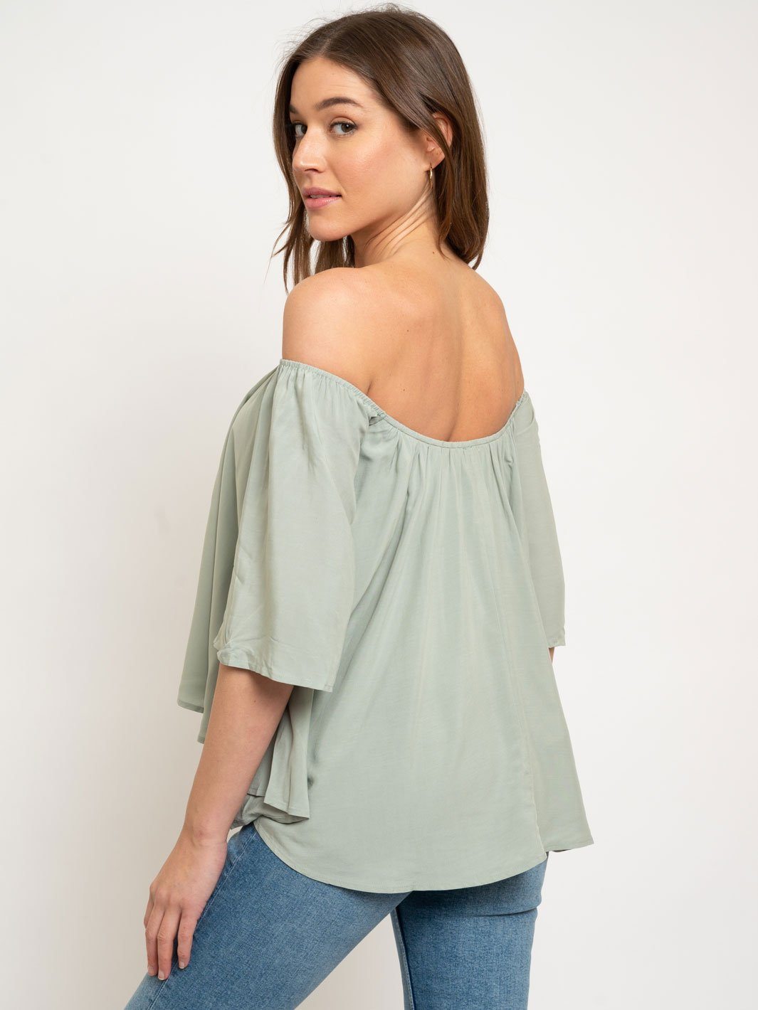 WOMEN'S OFF SHOULDER TOP