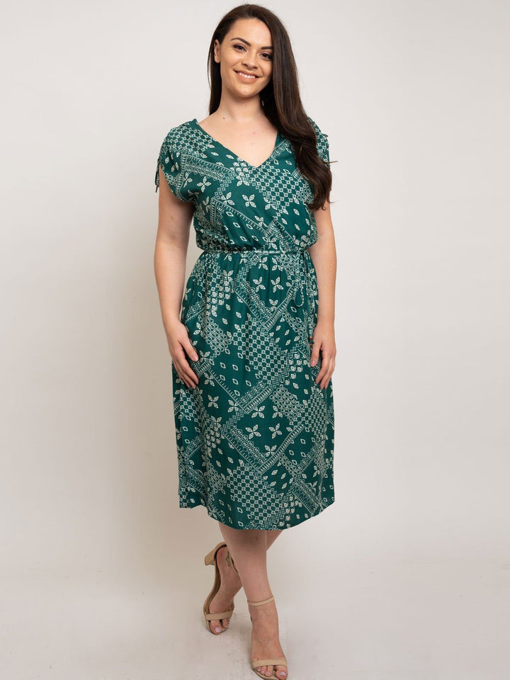 PLUS SIZE BANDANA PRINT MIDI DRESS