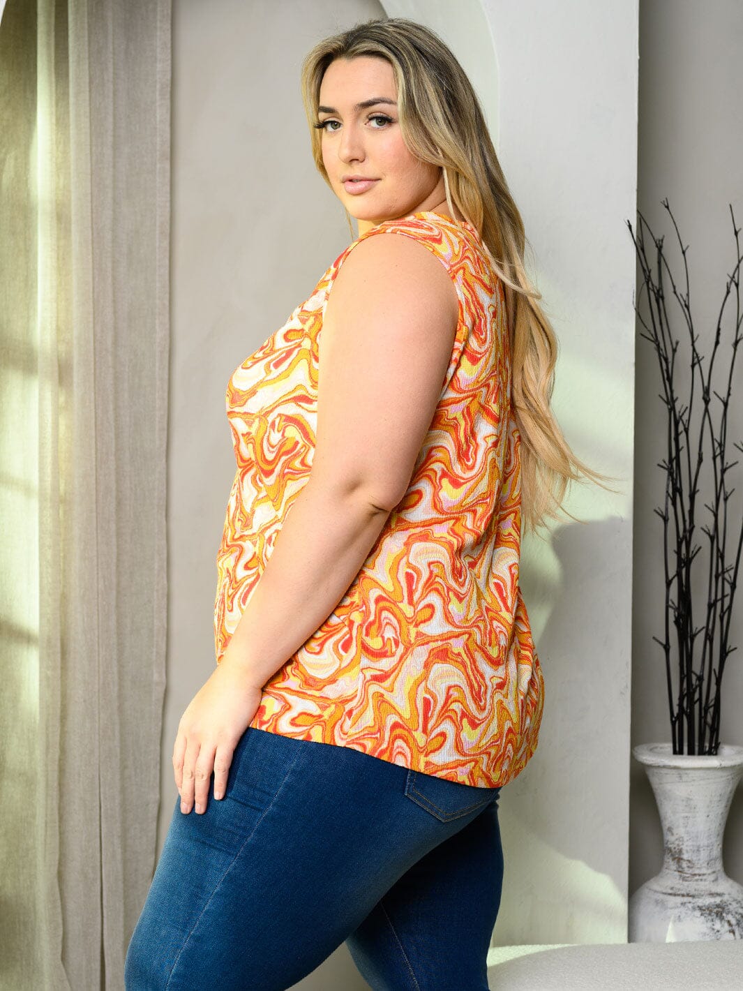 PLUS SIZE SLEEVELESS MULTI PRINT TUNIC TANK TOP