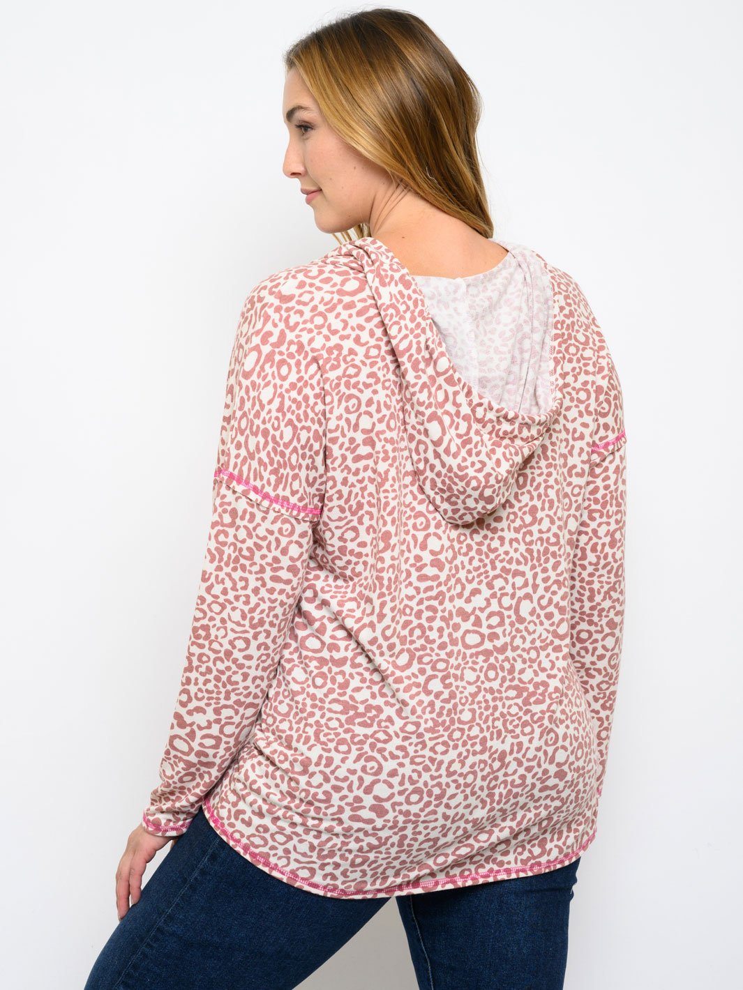 PLUS SIZE ANIMAL PRINT LONG SLEEVE HOODIE TOP