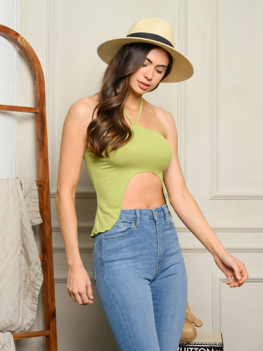 WOMEN'S SLEEVELESS HALTER CUT OUT FRONT TOP