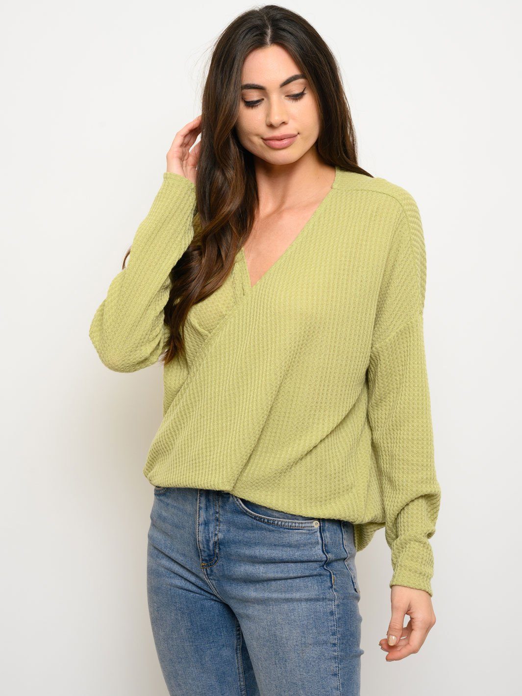 WOMEN'S LONG SLEEVE SURPLICE TOP