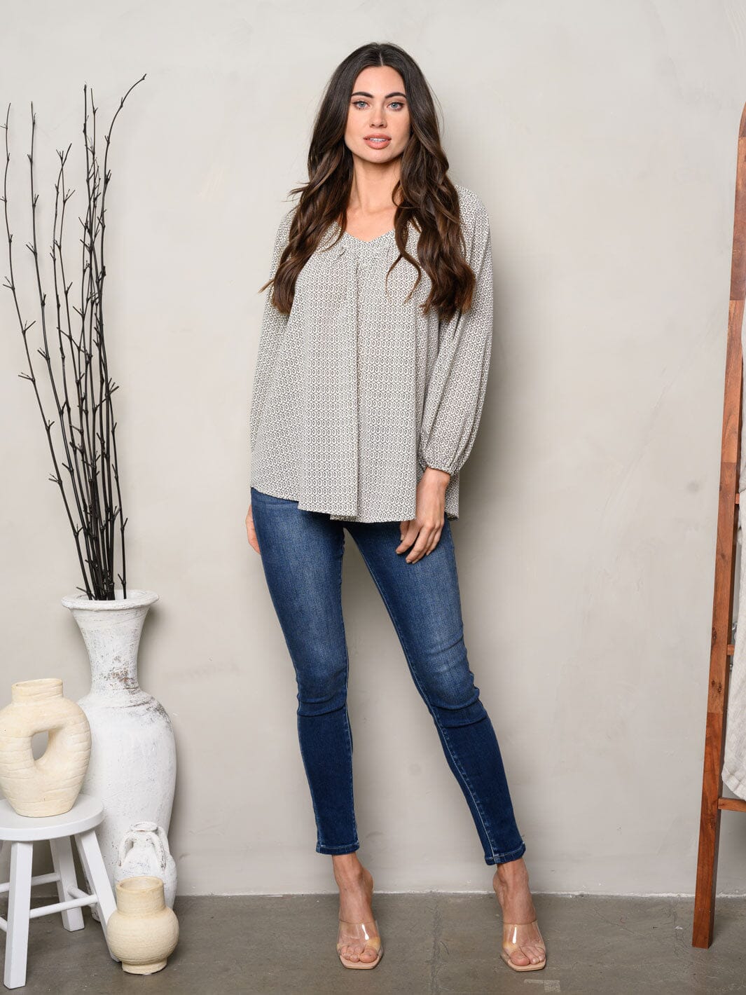 WOMEN'S LONG SLEEVE V-NECK PRINTED BLOUSE TOP