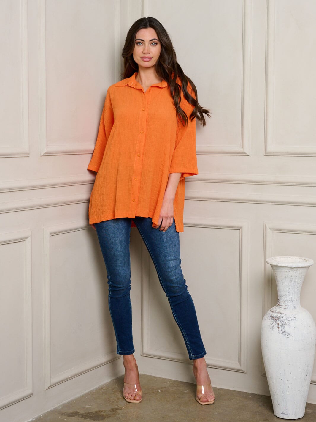 WOMEN'S SHORT SLEEVE BUTTON UP OVERSIZE TOP