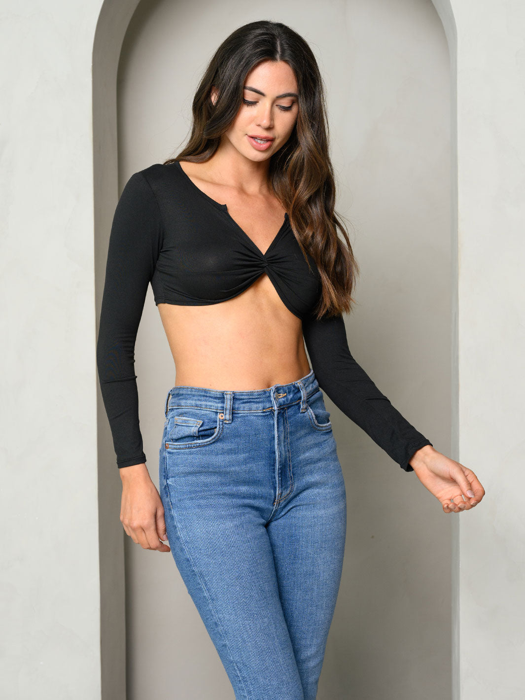 WOMEN'S LONG SLEEVE FRONT TWIST CROP TOP