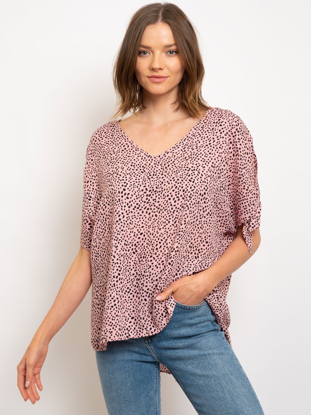 WOMEN'S POLKA DOTS V-NECK TOP