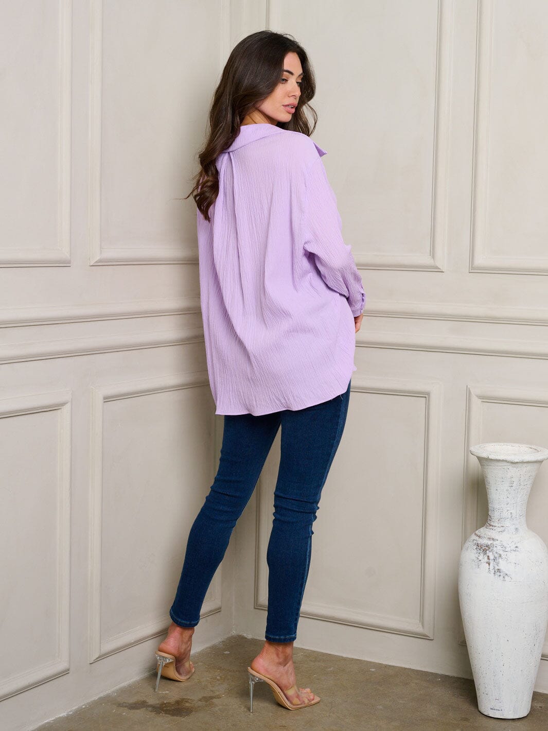 WOMEN'S LONG SLEEVE BUTTON UP OVERSIZE TOP – Wholesalefashiontrends.com