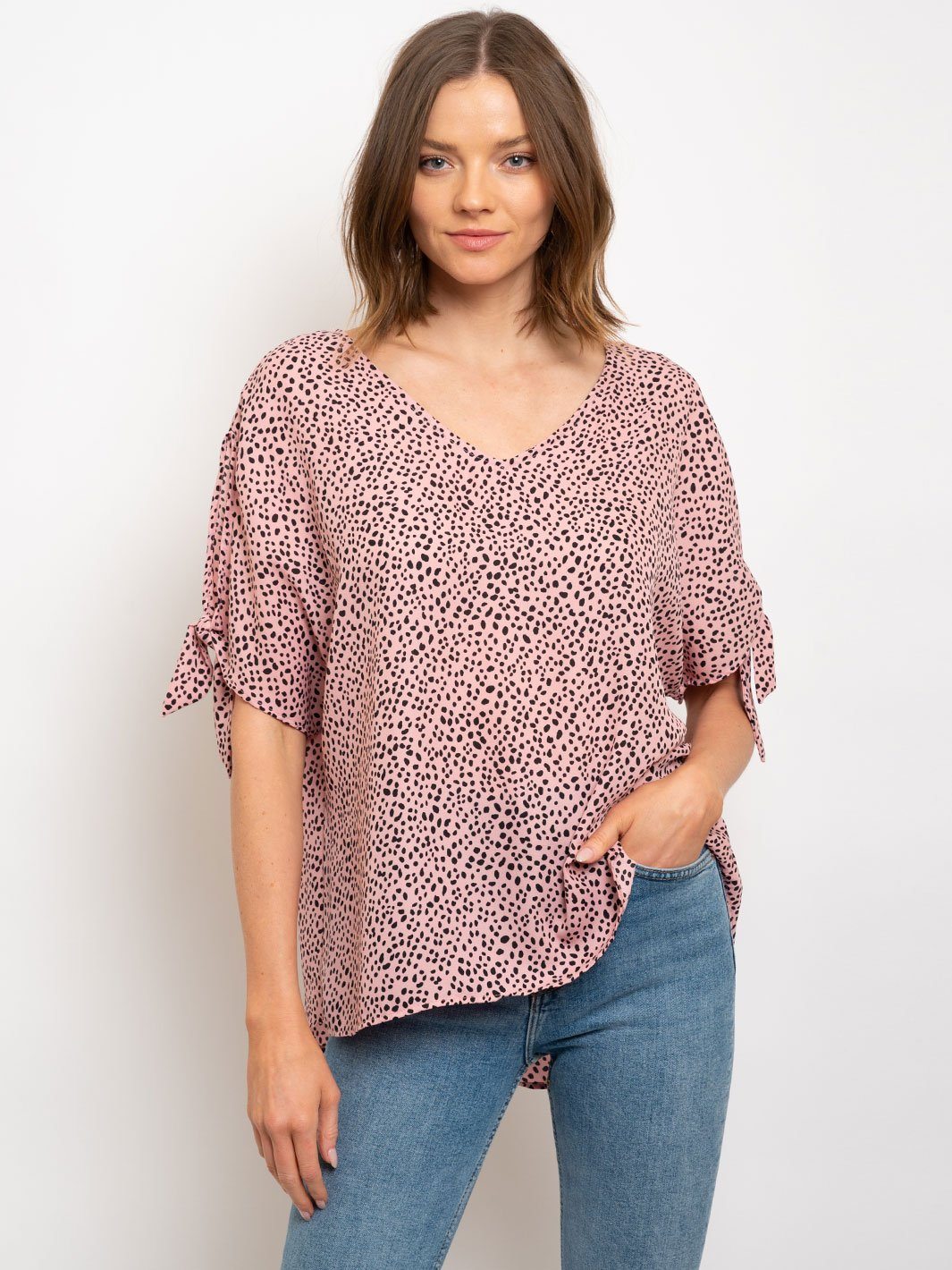 WOMEN'S POLKA DOTS V-NECK TOP