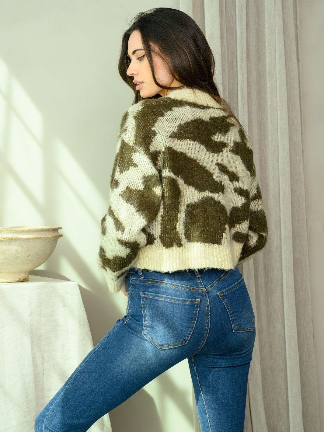 WOMEN'S LONG SLEEVE BUTTON UP CARDIGAN SWEATER