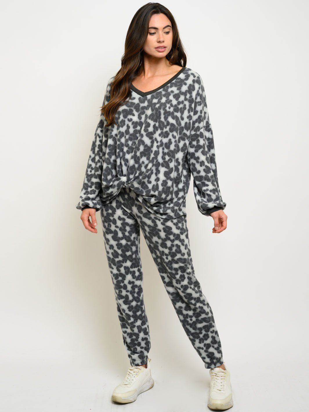 WOMEN'S ANIMAL PRINT 2PC. SET