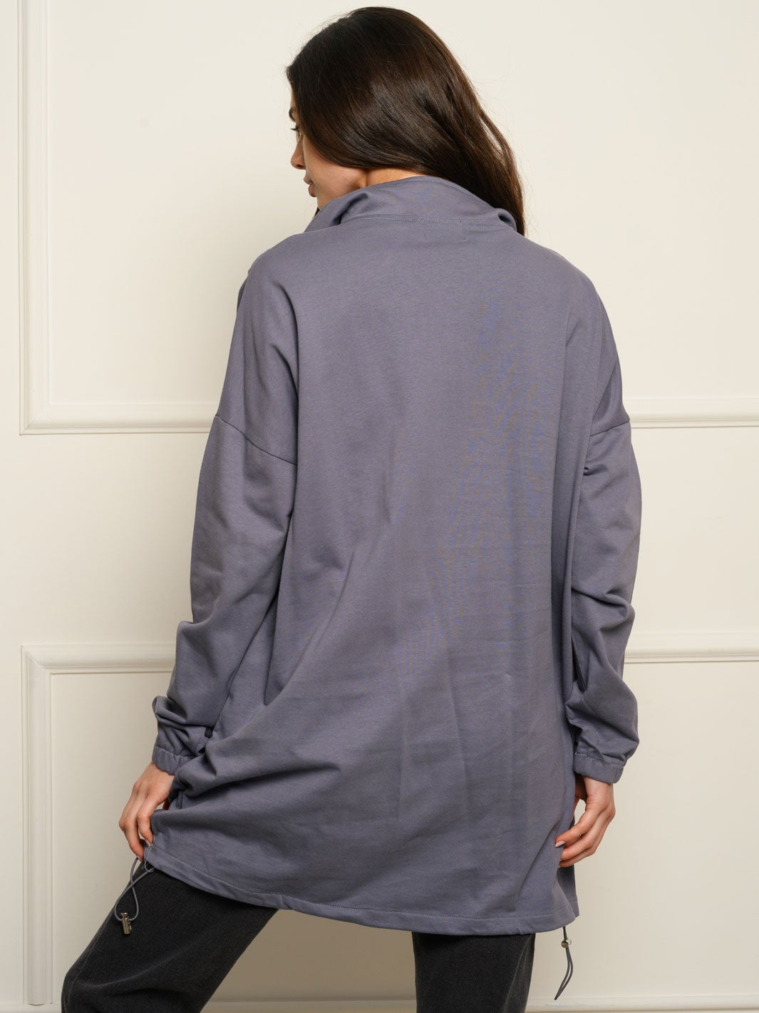 WOMEN'S LONG SLEEVE ZIP UP SWEATER