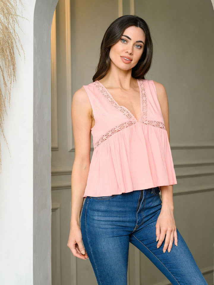 WOMEN'S SLEEVELESS V-NECK LACE TUNIC TOP