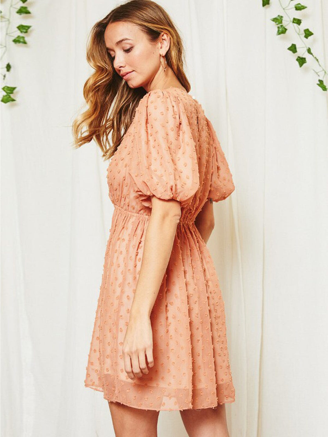 WOMEN'S SHORT PUFF SLEEVE V-NECK SURPLICE SWIIS DOT MINI DRESS