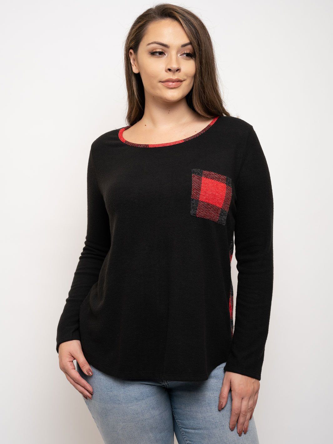PLUS SIZE PLAID LONG SLEEVE TOP
