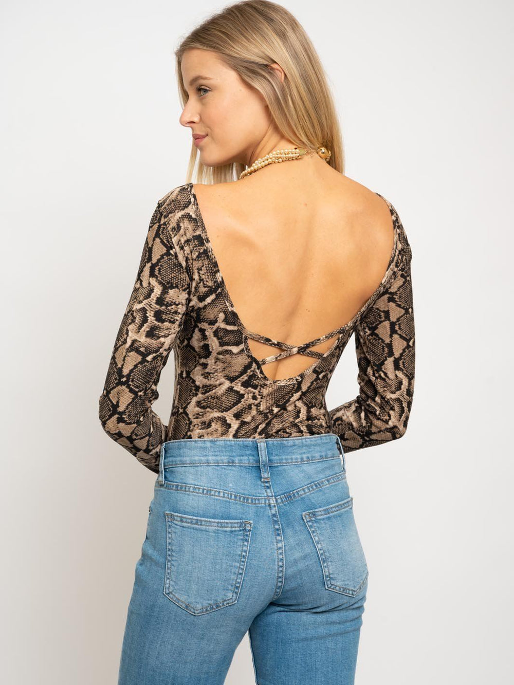WOMEN'S ANIMAL PRINT LONG SLEEVE BODYSUIT