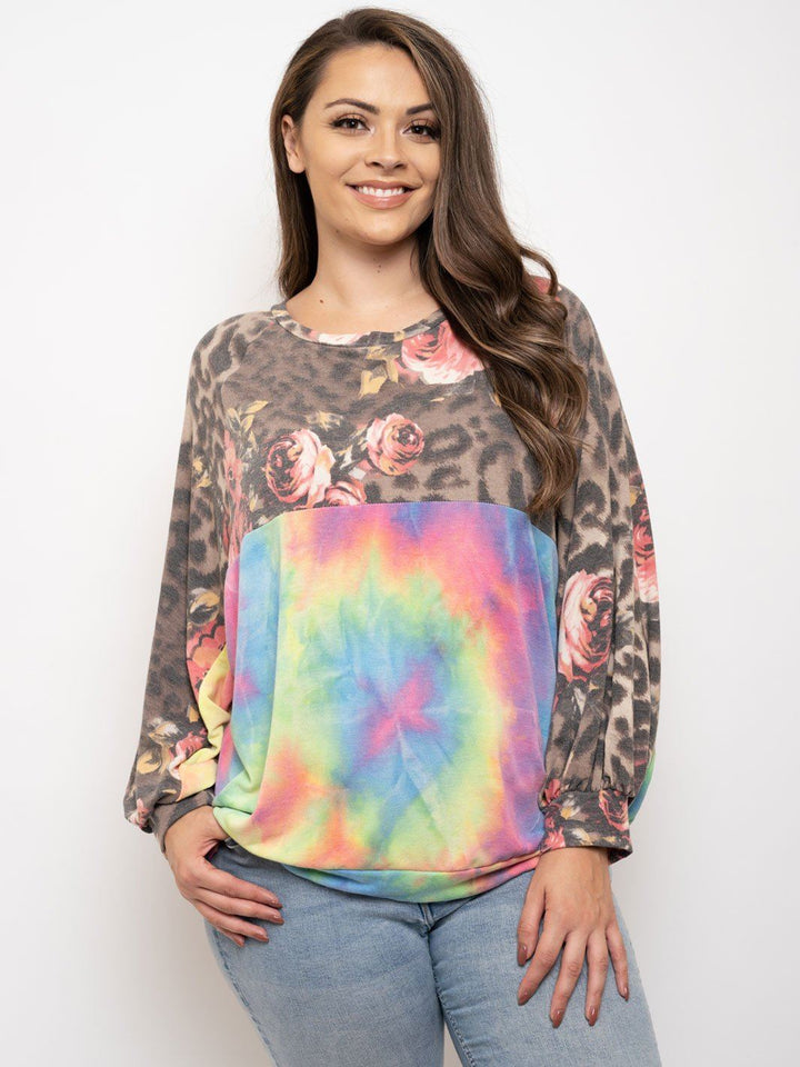 PLUS SIZE ANIMAL PRINT LONG SLEEVE TOP