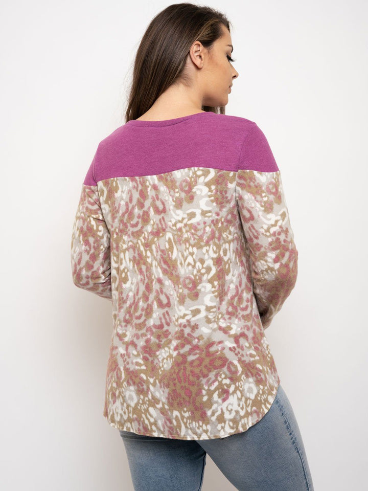 PLUS SIZE LONG SLEEVE BUTTON DETAIL TUNIC TOP