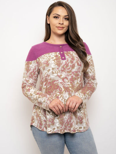 PLUS SIZE LONG SLEEVE BUTTON DETAIL TUNIC TOP