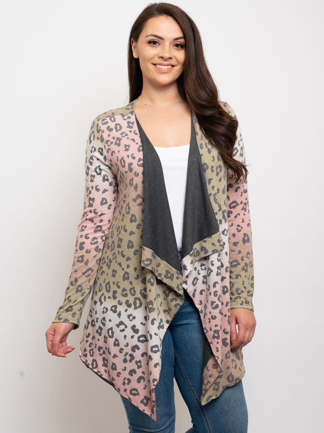 PLUS SIZE ANIMAL PRINT CARDIGAN