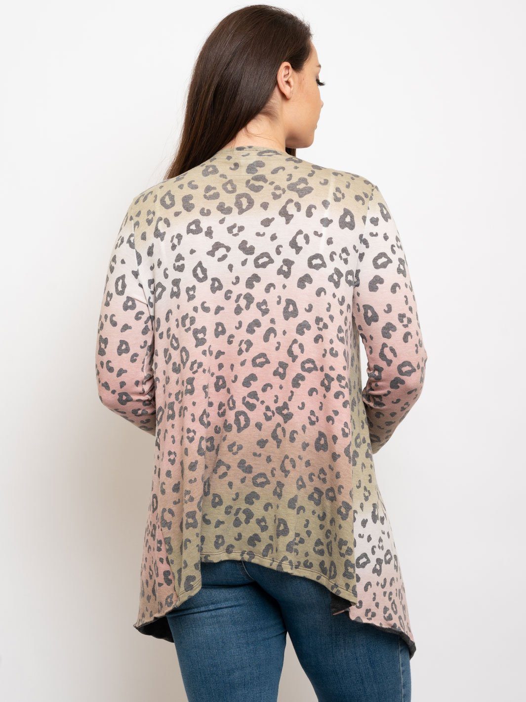 PLUS SIZE ANIMAL PRINT CARDIGAN