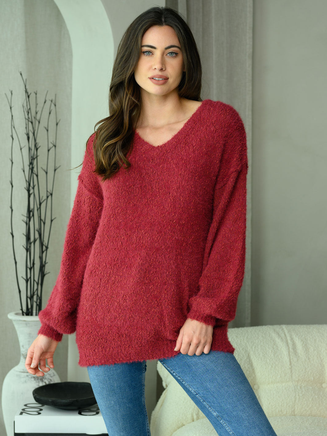 WOMEN'S LONG SLEEVE V-NECK FUZZY SWEATER
