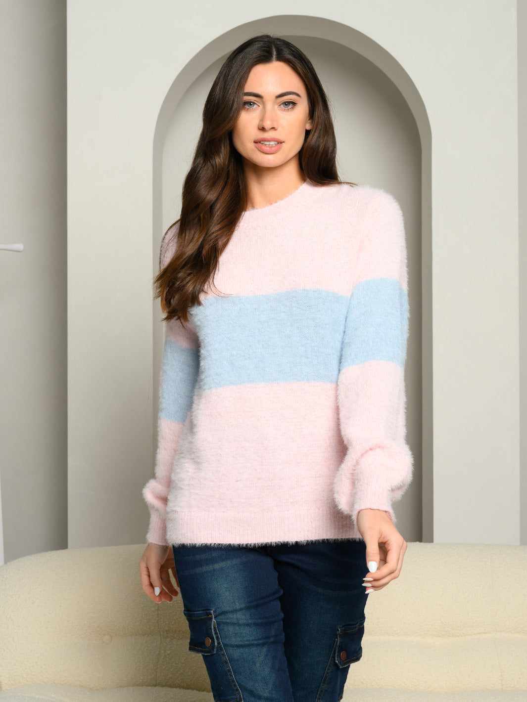 WOMEN'S SOFT FUZZY COLOR BLOCK SWEATER