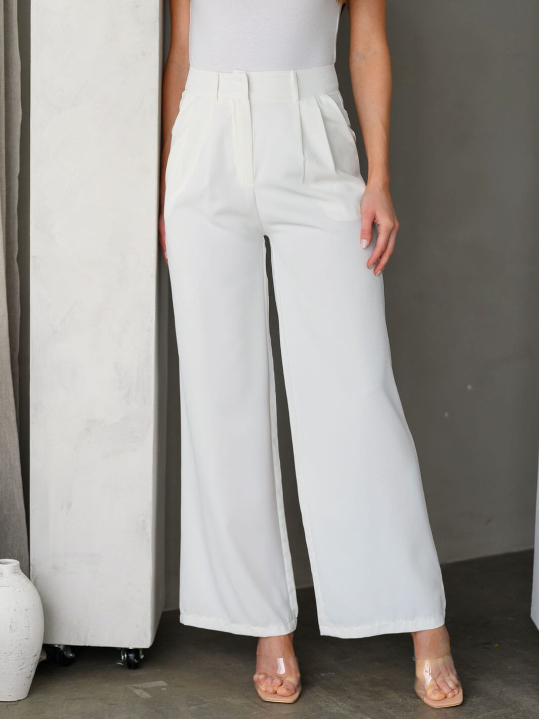 WOMEN'S WIDE LEG POCKETS PLEATED PANTS