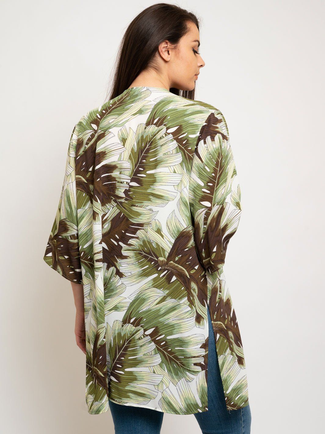 PLUS SIZE FLORAL CARDIGAN