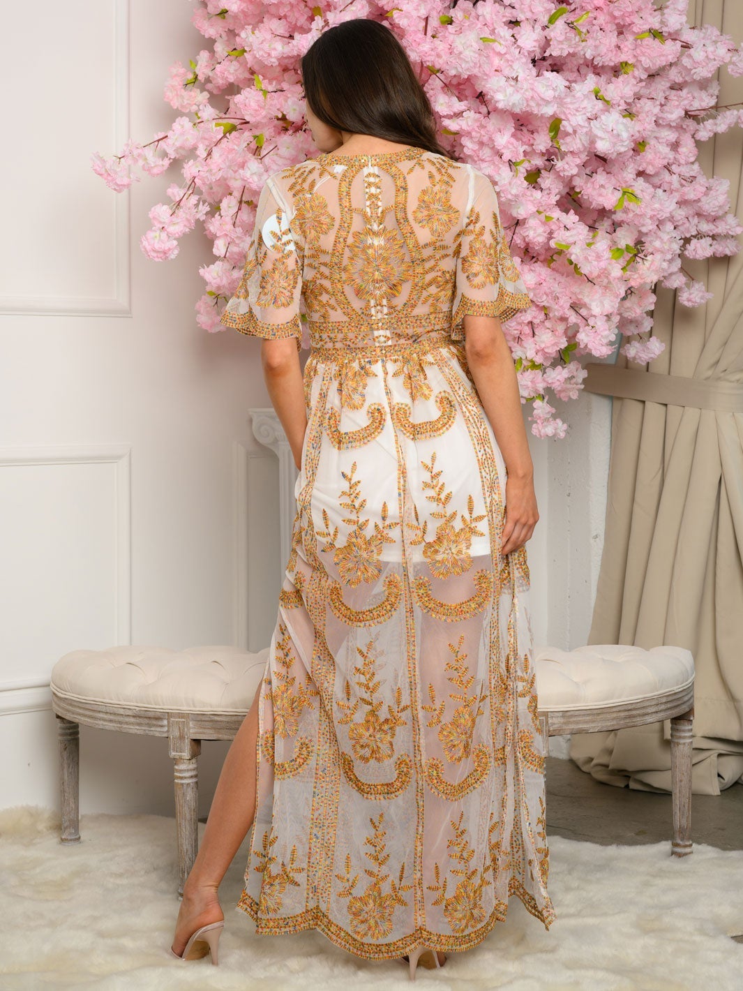 WOMEN'S V-NECK LACE MAXI DRESS