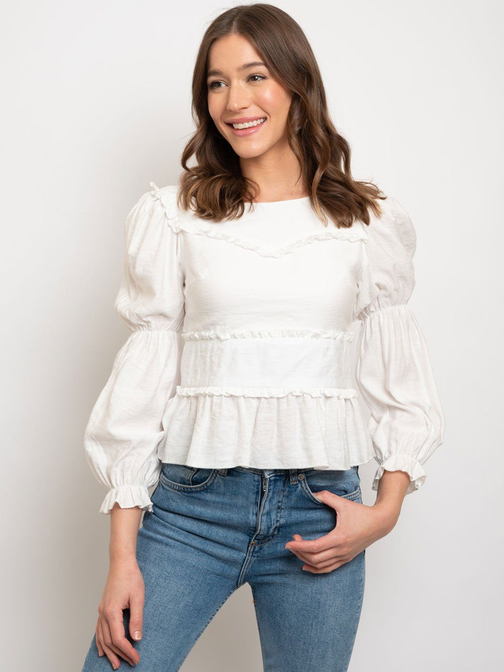 WOMEN'S LONG SLEEVE WHITE TOP