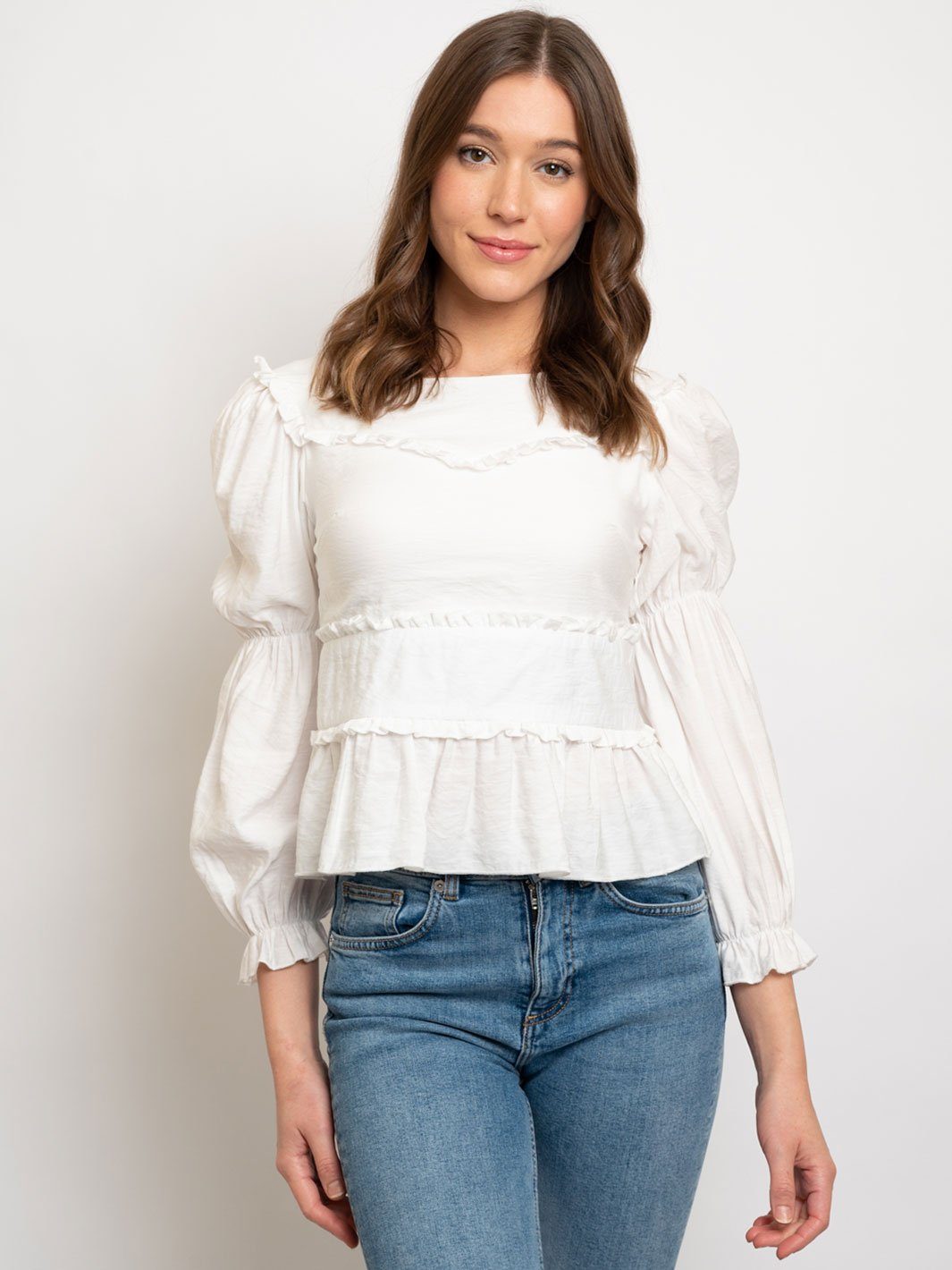 WOMEN'S LONG SLEEVE WHITE TOP