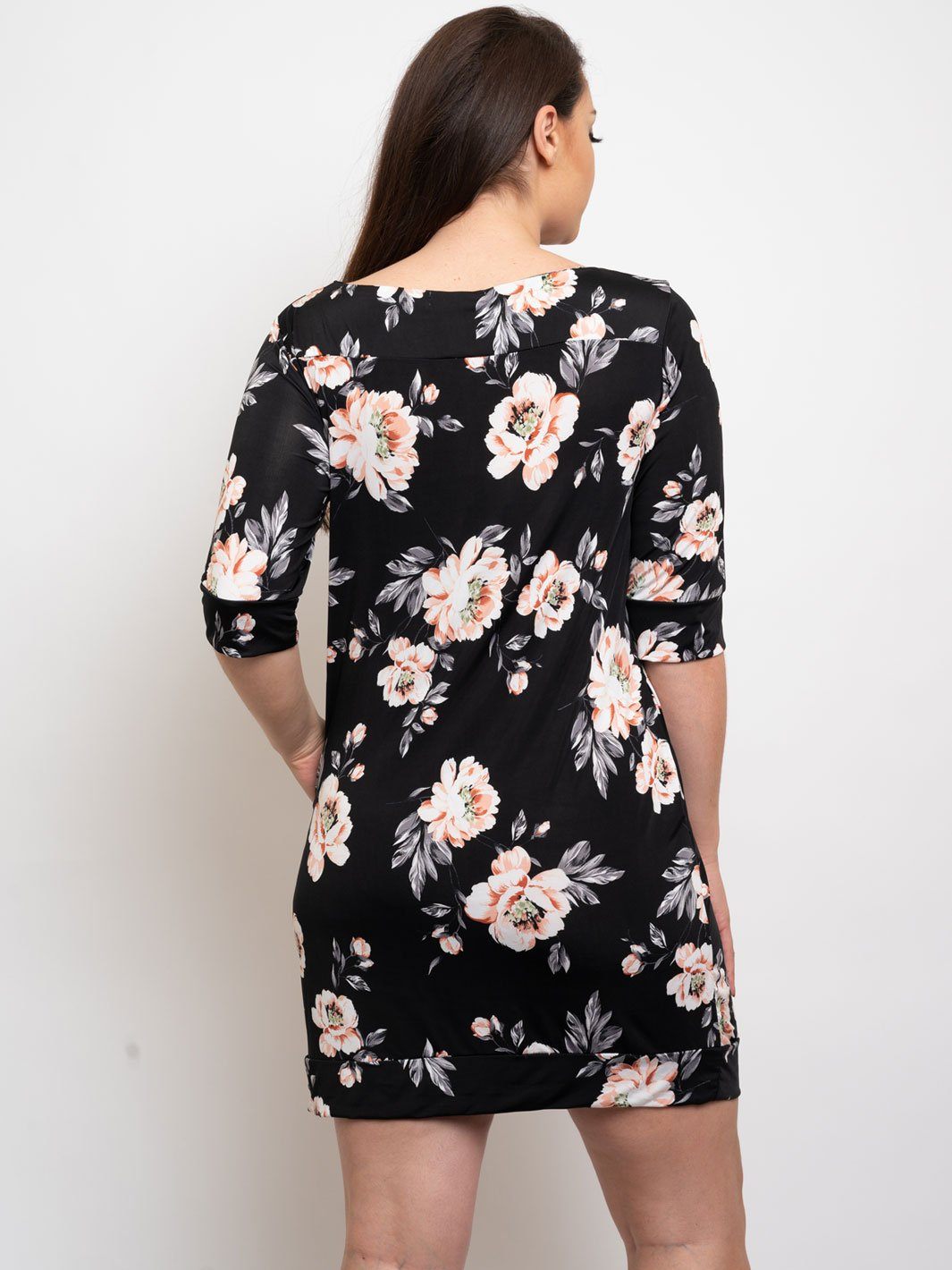 PLUS SIZE FLORAL BLACK DRESS