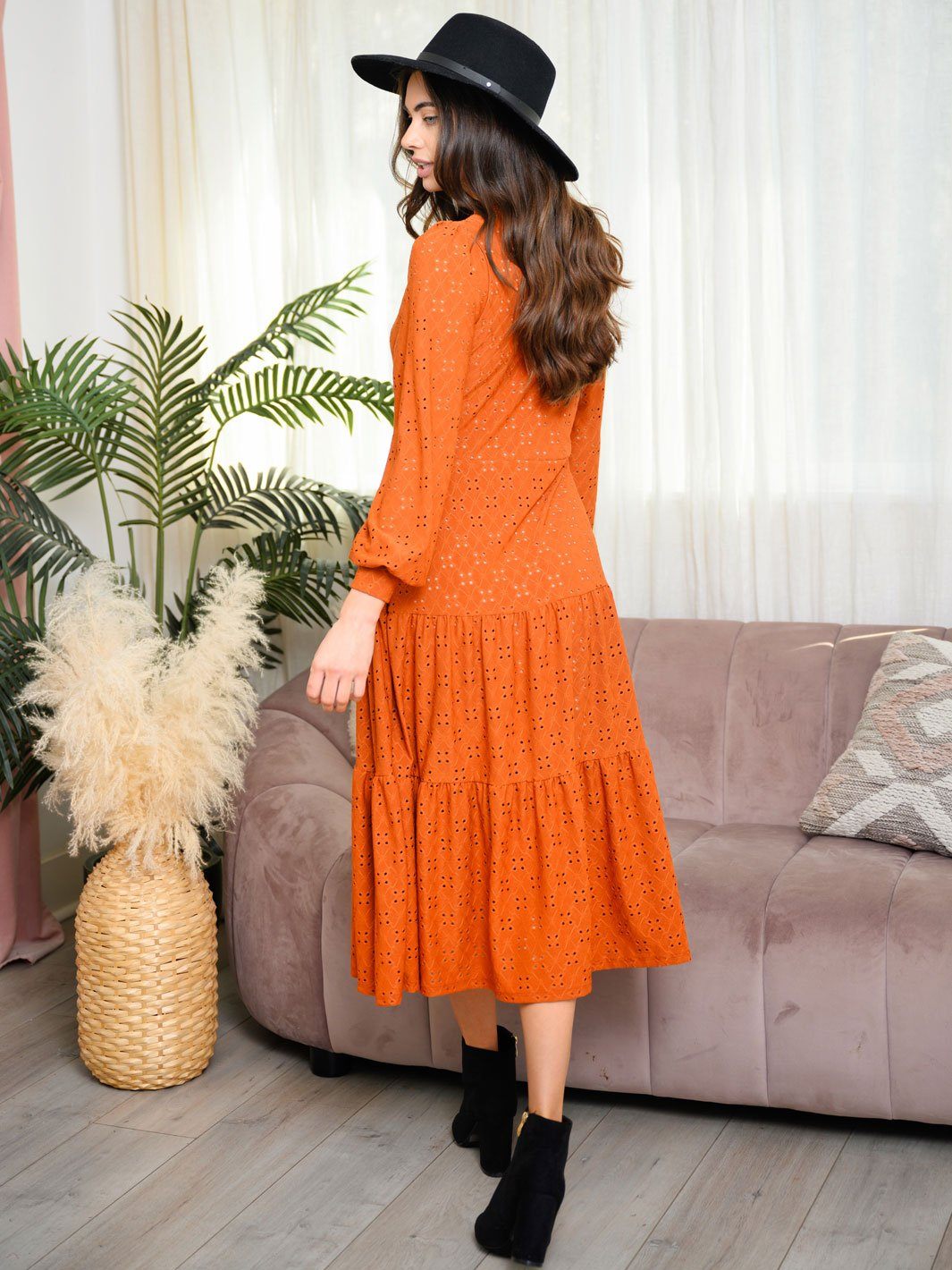 WOMEN'S LONG SLEEVE EYELET KNIT MIDI DRESS