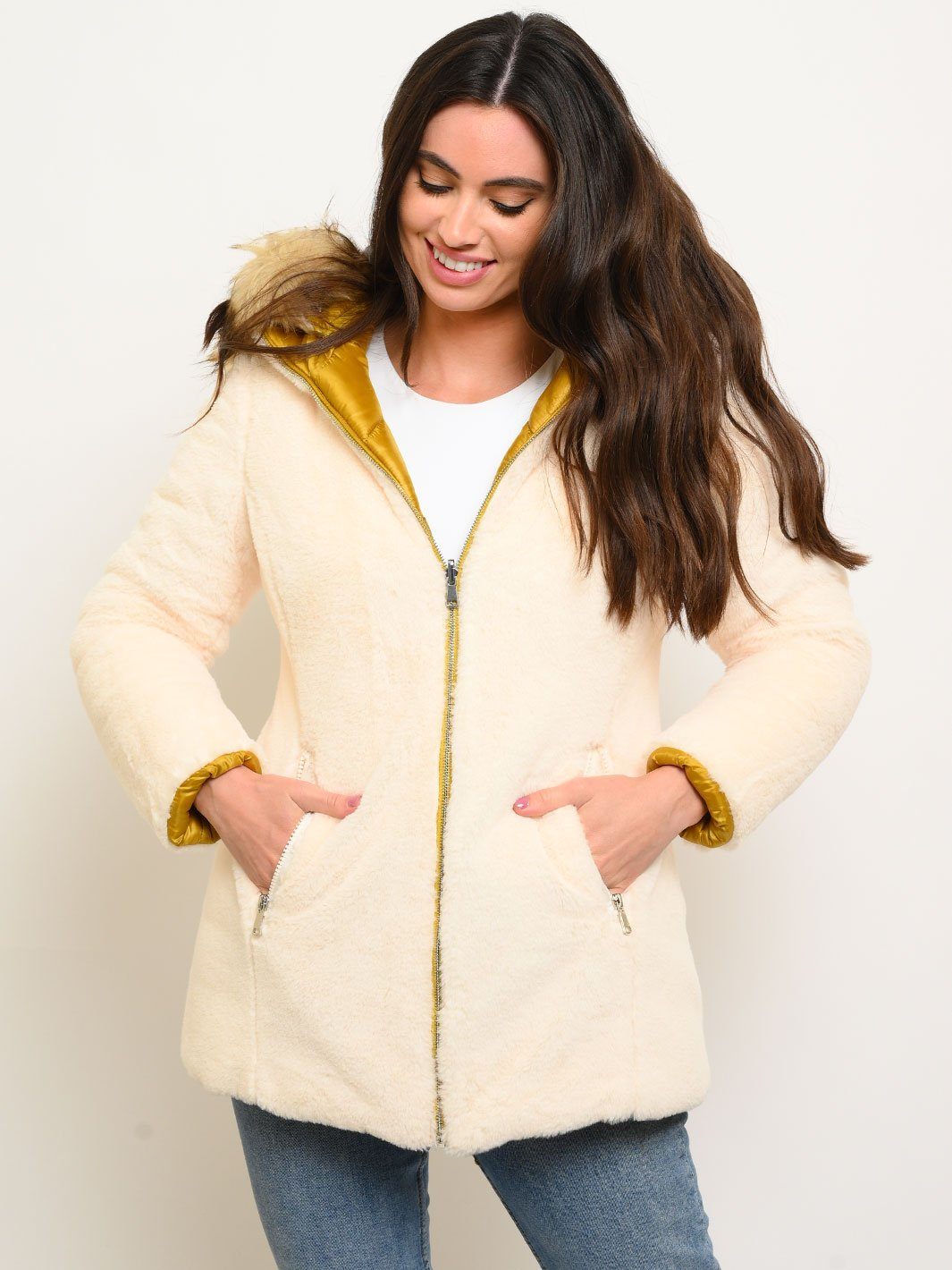 WOMEN'S MID-LENGTH HOODED QUILTED COAT