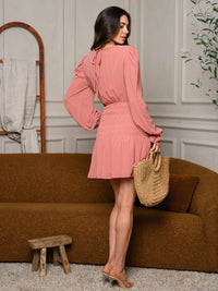 WOMEN'S LONG SLEEVE RUFFLE SMOCK MINI DRESS