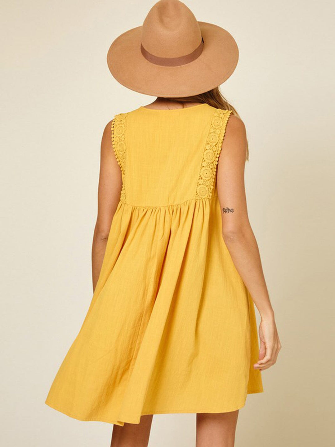 WOMEN'S SLEEVELESS LACE UP FRONT TUNIC MINI DRESS