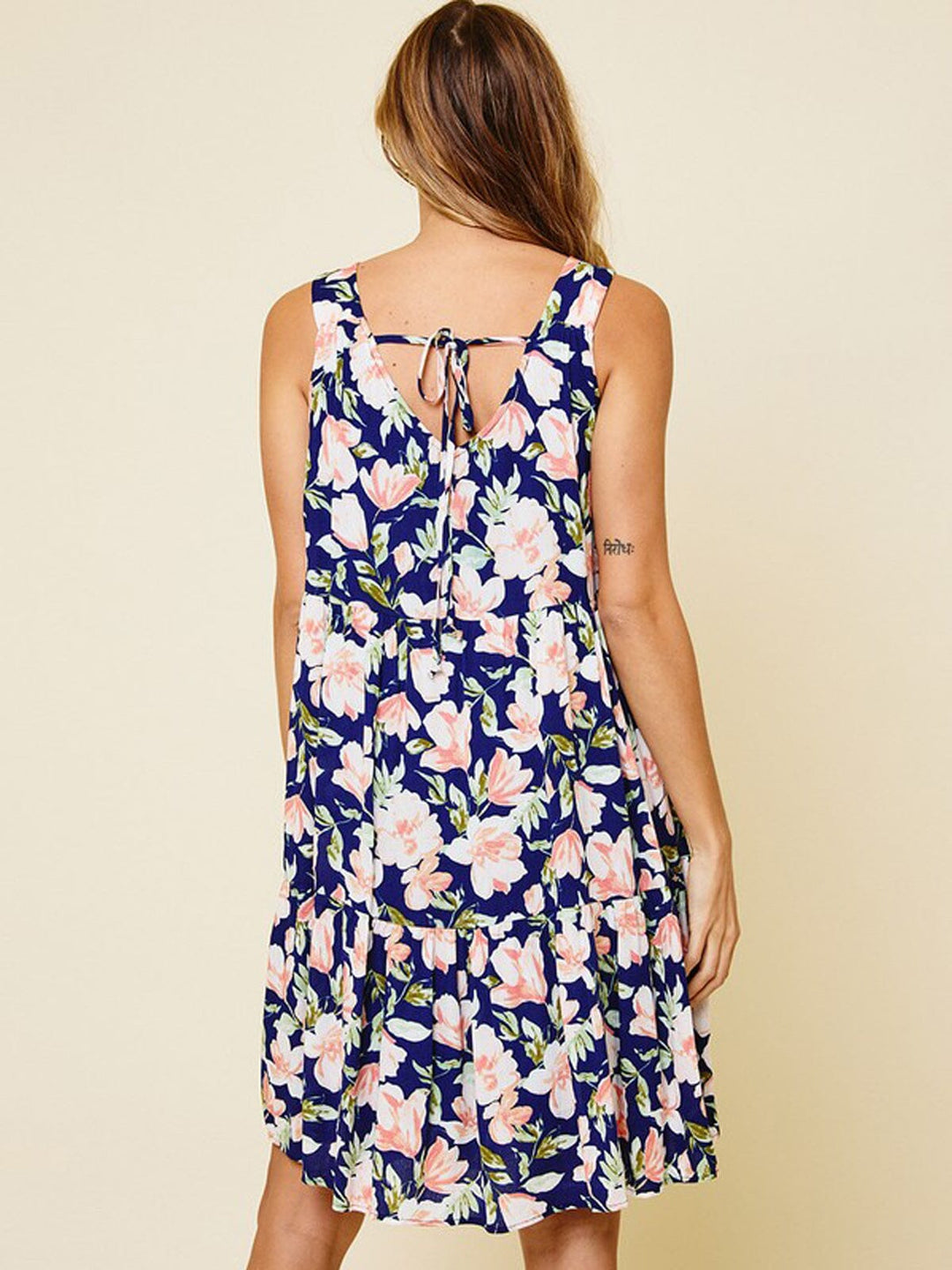 WOMEN'S SLEEVELESS V-NECK BACK TIE FLORAL MINI DRESS