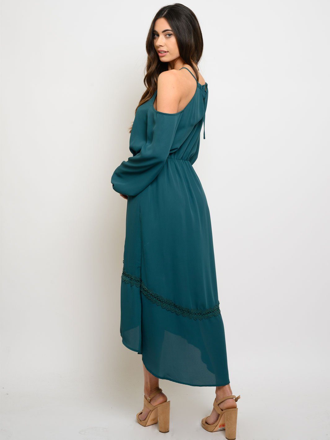 WOMEN'S QUETZAL EMBROIDERY DETAIK COLD SHOULDER MIDI DRESS