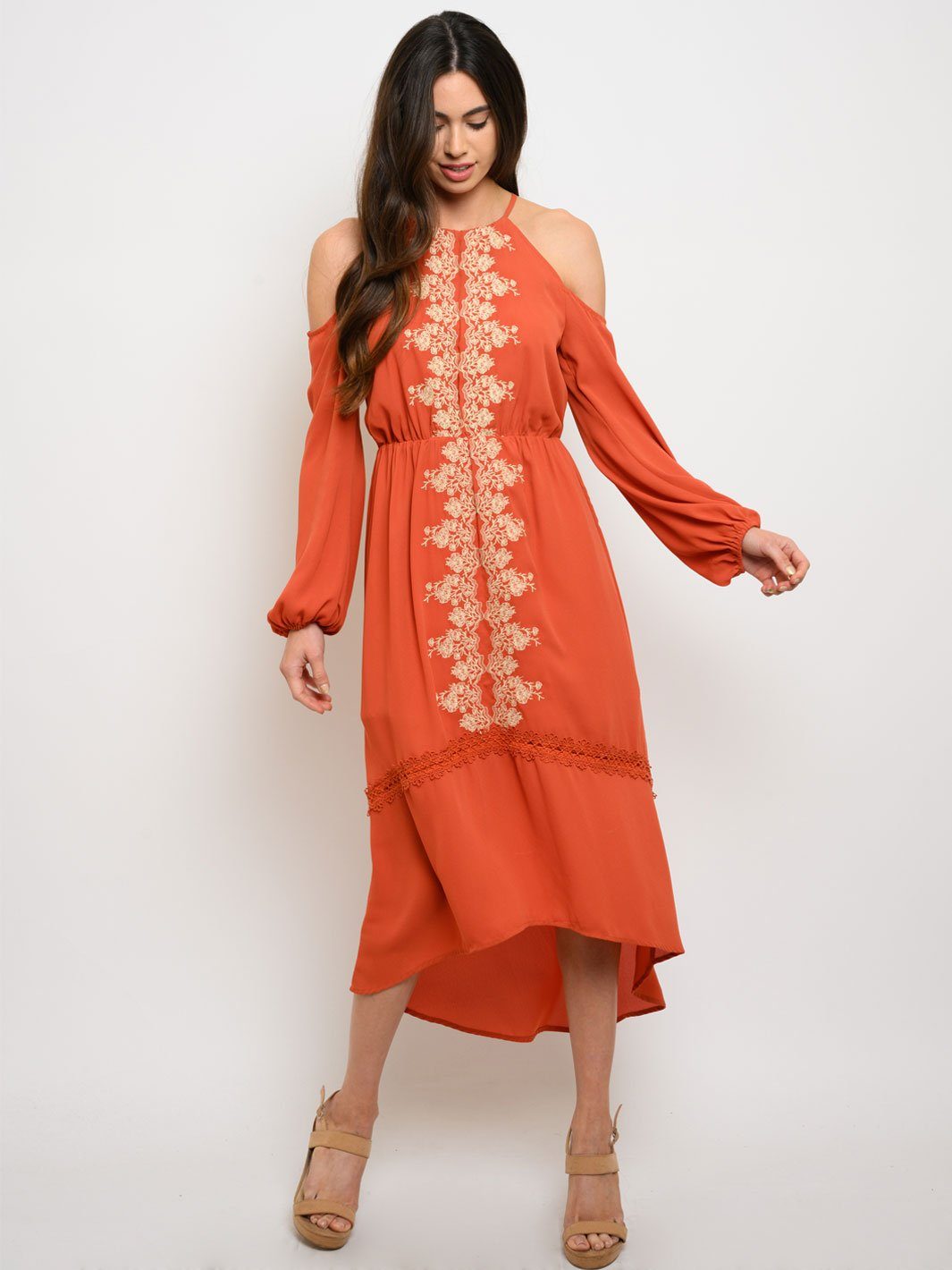 WOMEN'S QUETZAL EMBROIDERY DETAIK COLD SHOULDER MIDI DRESS