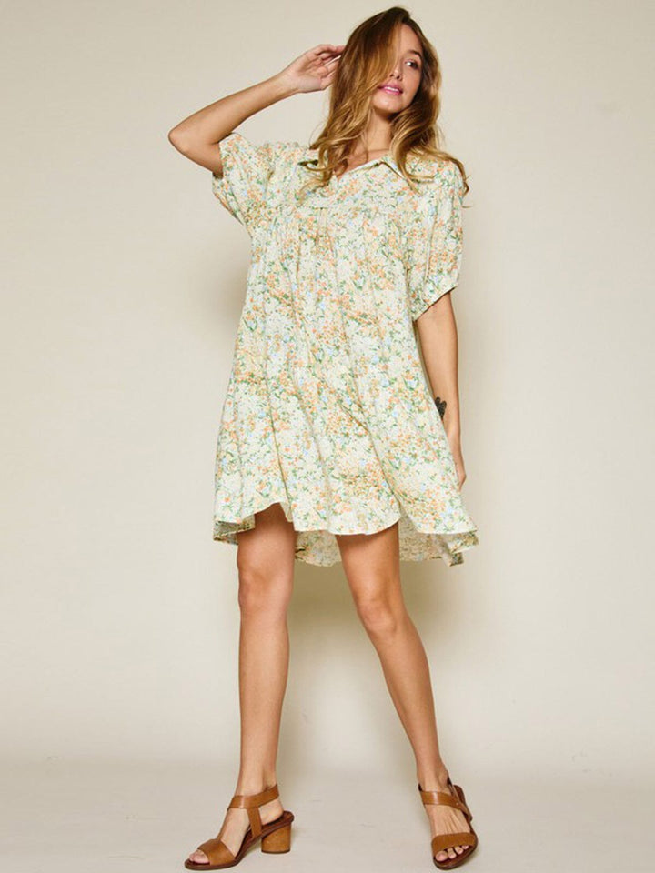 WOMEN'S SHORT SLEEVE TIERED FLORAL V-NECK MINI DRESS