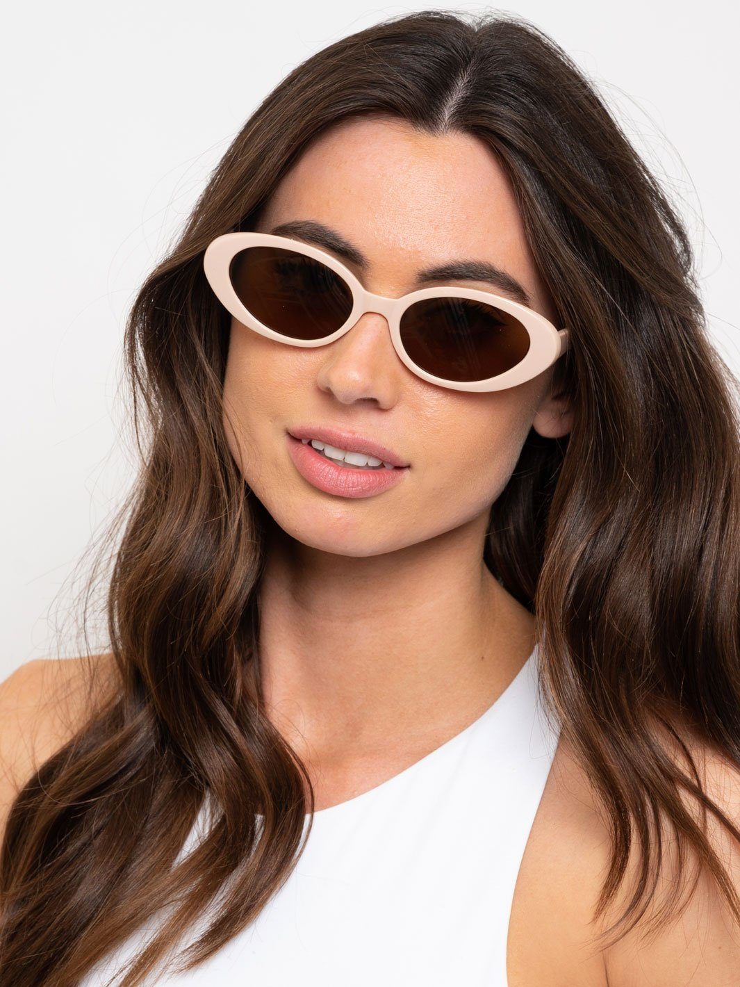 WOMEN'S DAZEY SHADES FASHION EYEWEAR ASSORTED COLORS SUNGLASSES