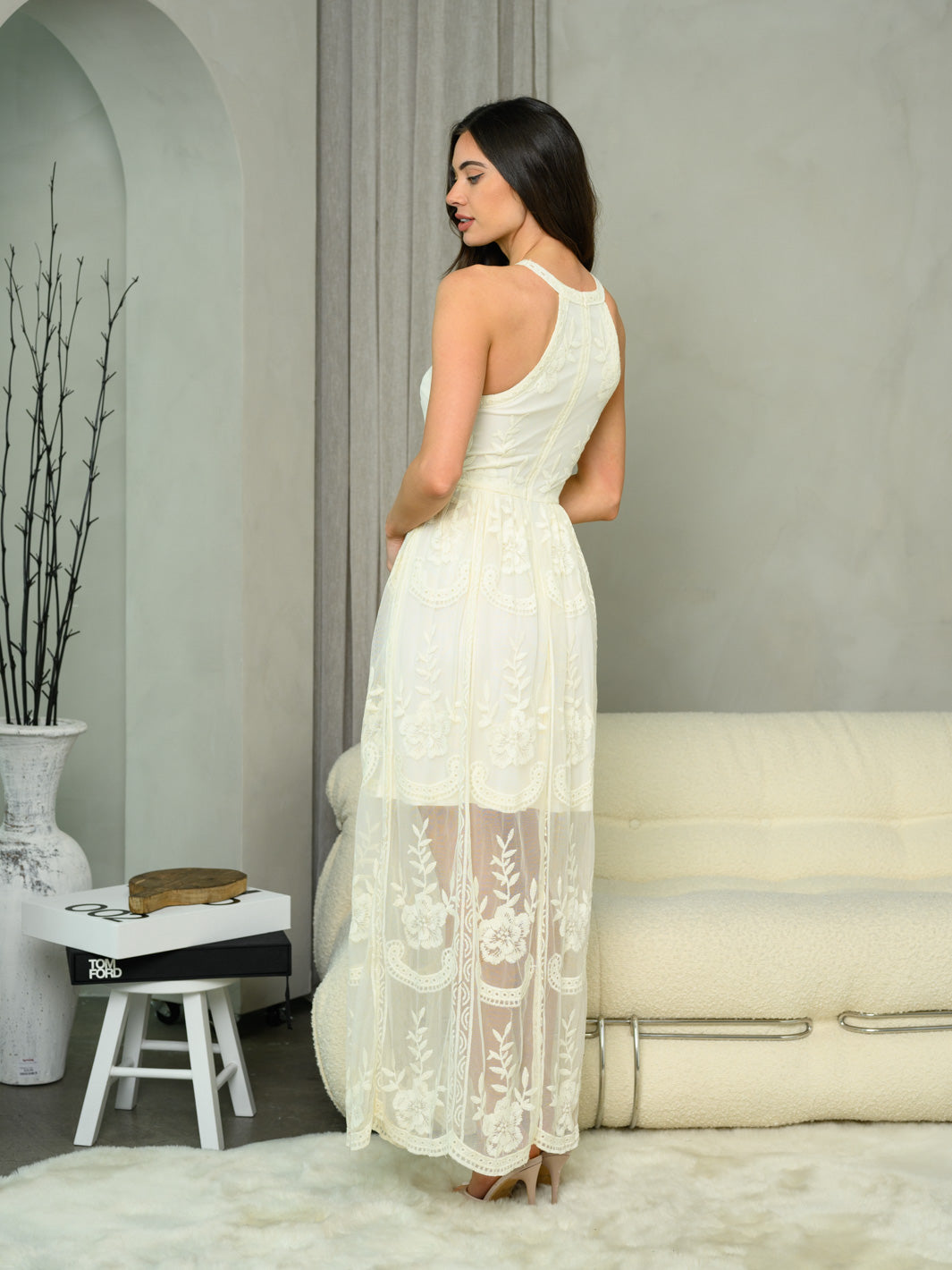 WOMEN'S SLEEVELESS ALL OVER LACE MAXI DRESS