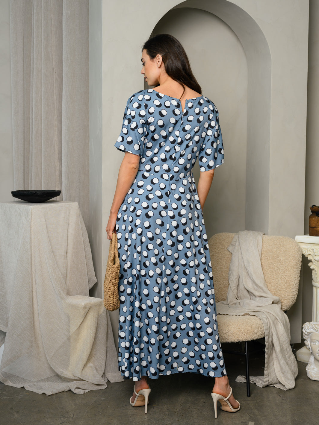 WOMEN'S SHORT SLEEVE V-NECK MAXI DRESS