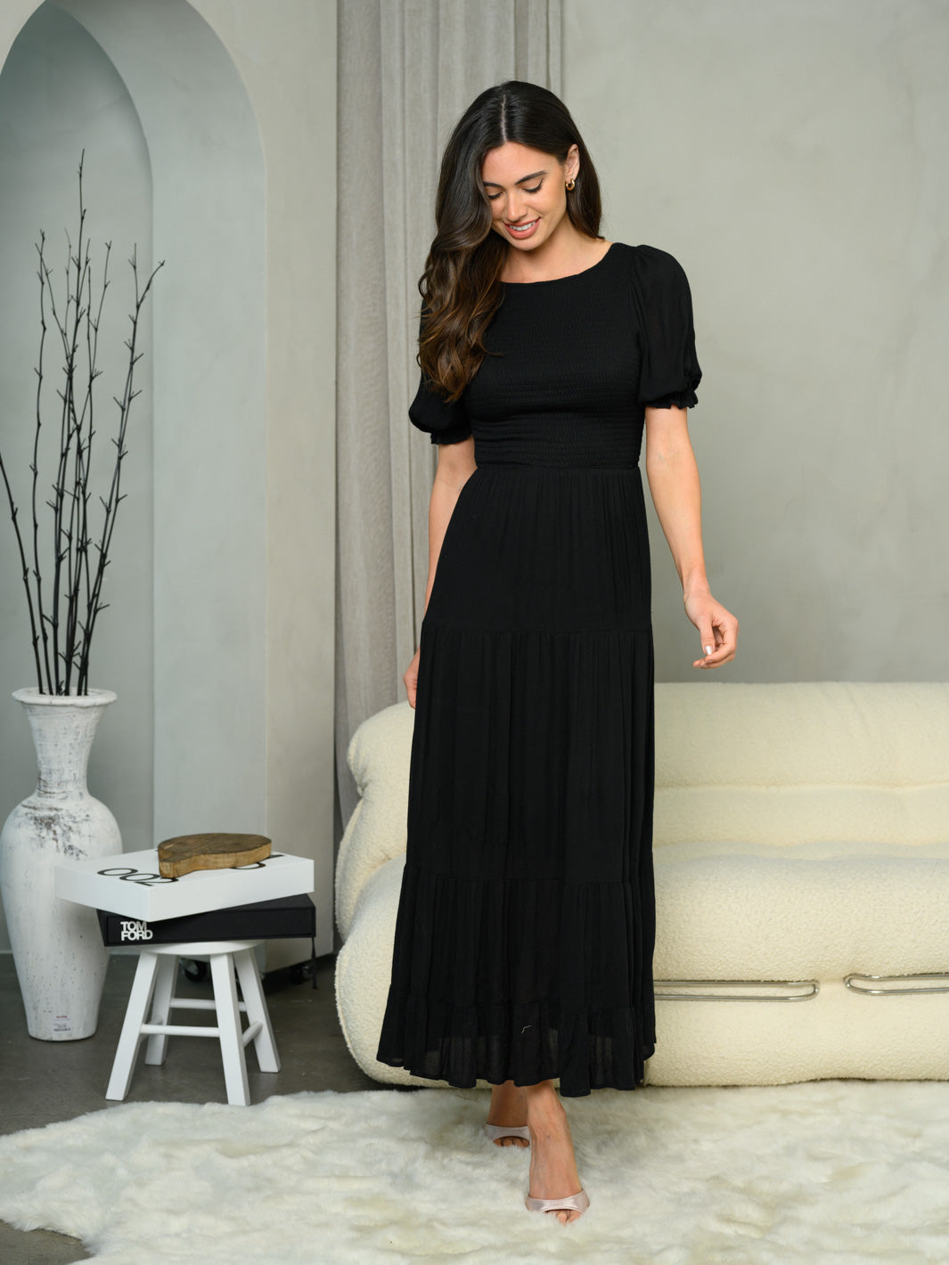 WOMEN'S SHORT SLEEVE SMOCK TIERED MAXI DRESS