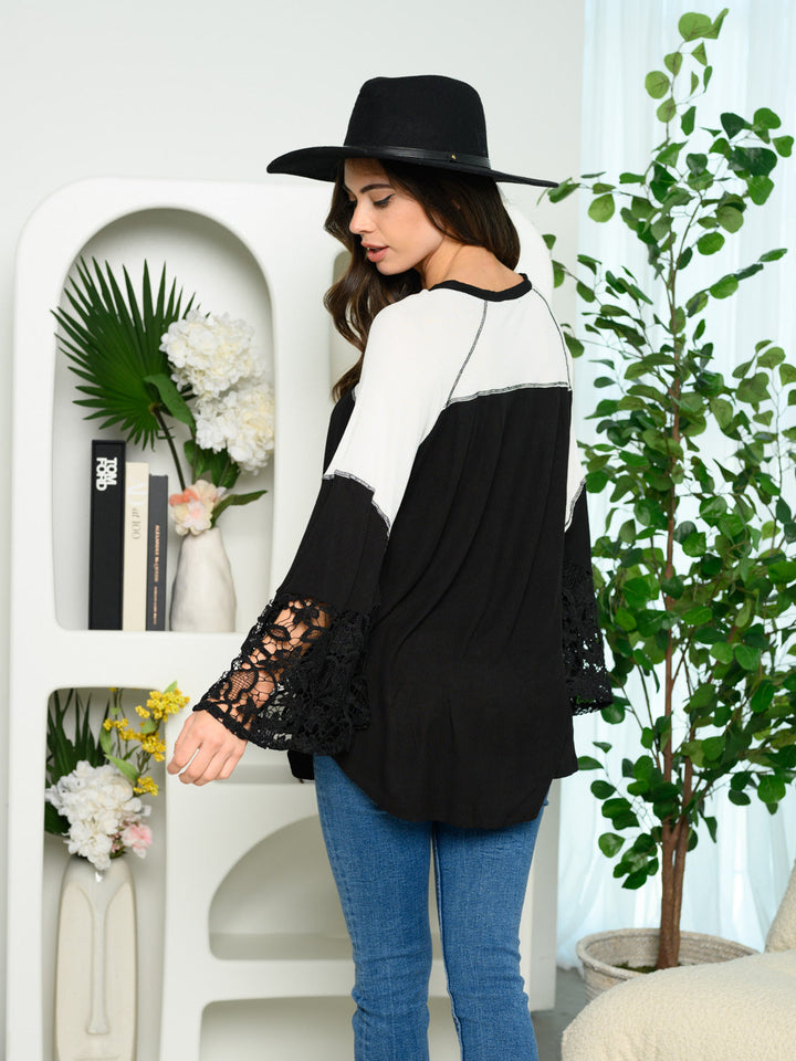 WOMEN'S LONG BELL LACE SLEEVES COLORBLOCK TOP