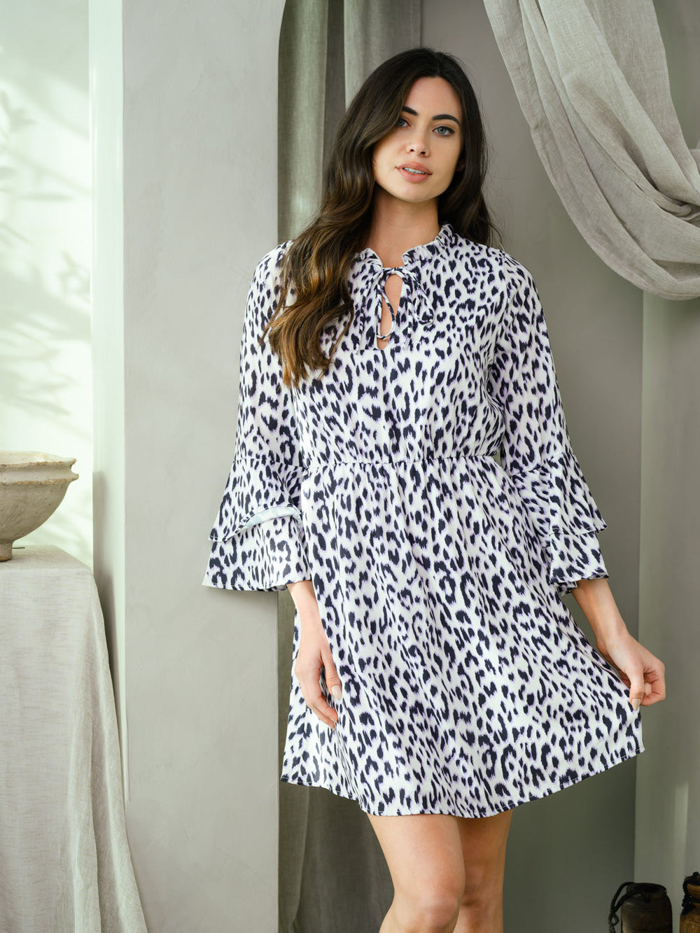 WOMEN'S MOCK NECK ANIMAL PRINT MINI DRESS