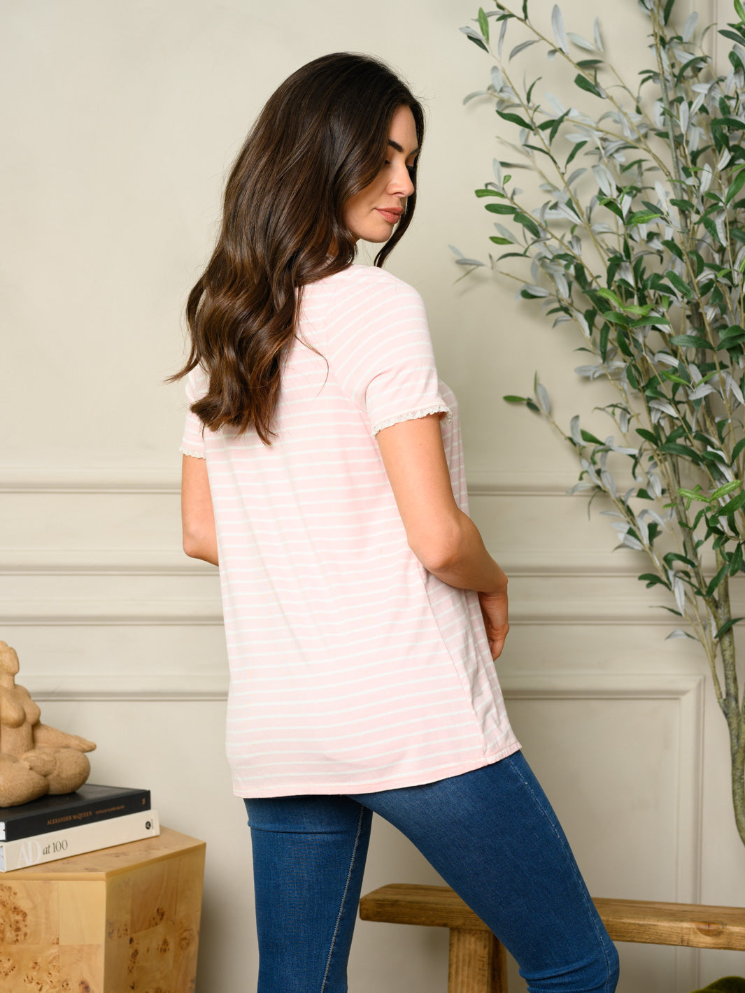 WOMEN'S PIN STRIPE SHORT SLEEVE ELASTIC RUFFLE LACE TOP