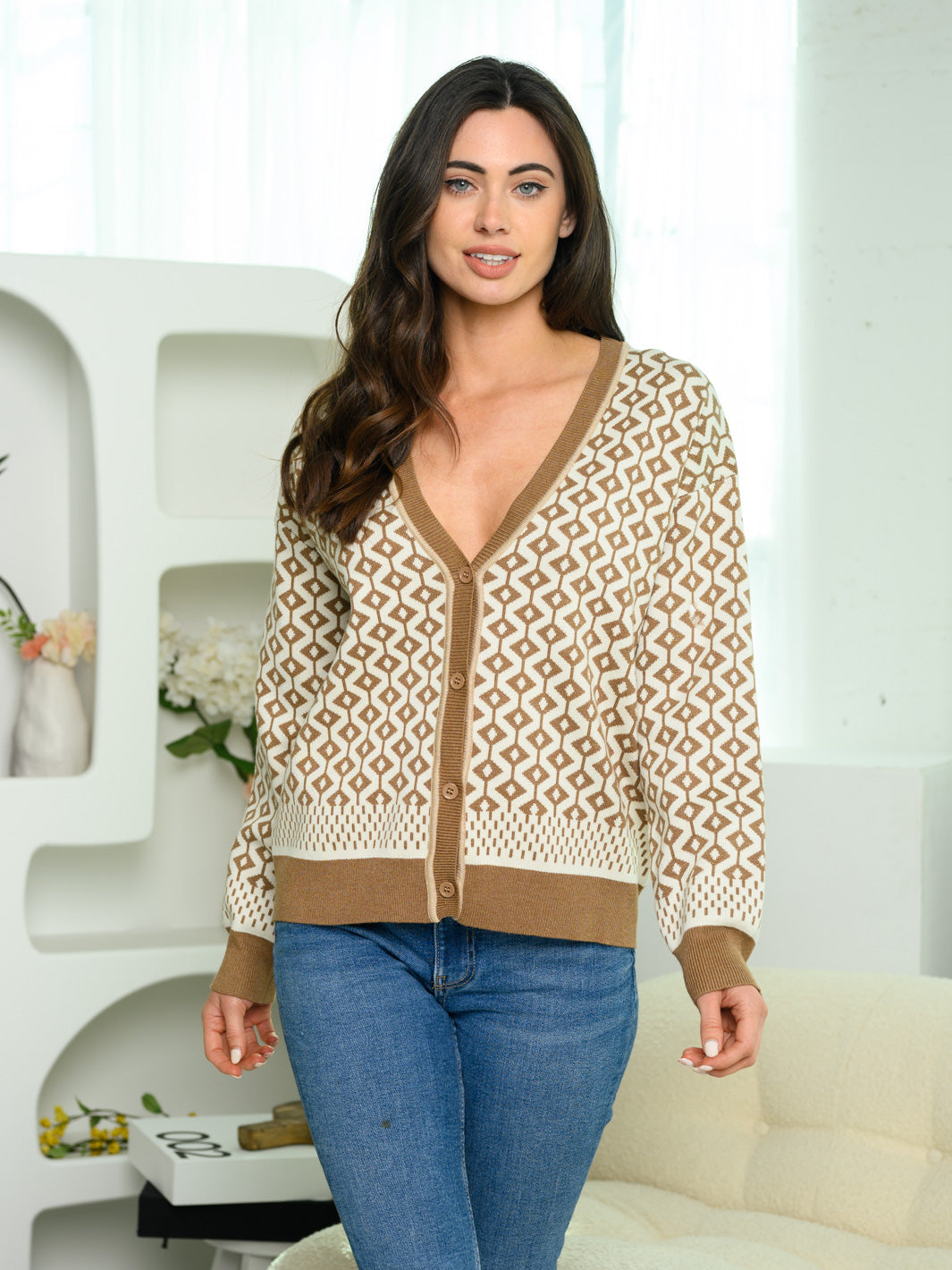 WOMEN'S LONG SLEEVE BUTTON UP SWEATER