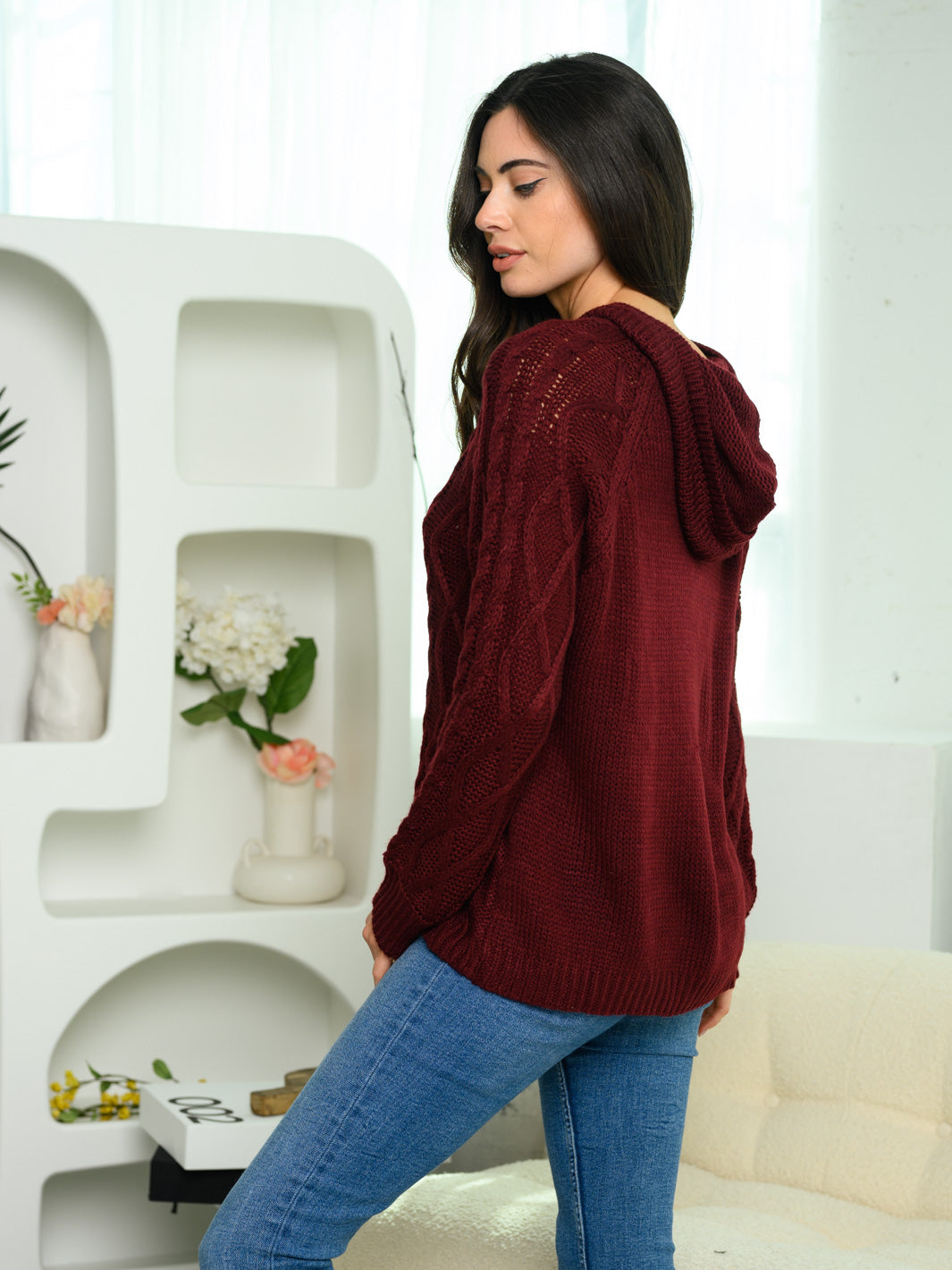 WOMEN'S LONG SLEEVE HOODED CABLE KNIT PULLOVER SWEATER